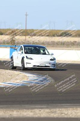 media/Nov-08-2025-Speed Ventures (Sat) [[1c7a6332f5]]/TC A/Session 3 (Turn 3)/